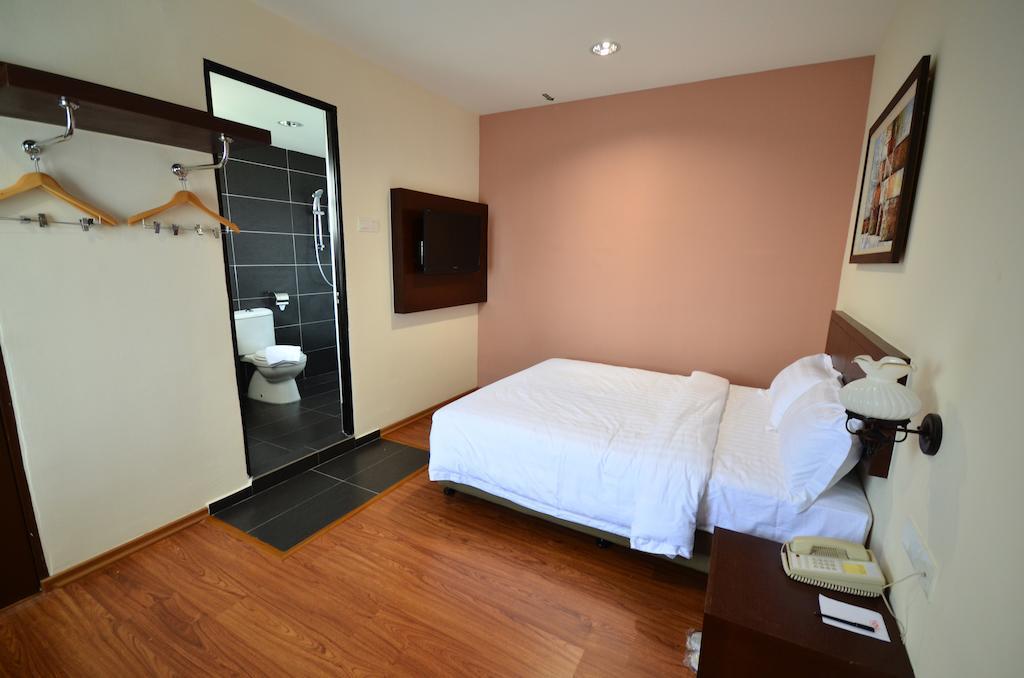 906 Riverside Hotel Malacca Habitación foto