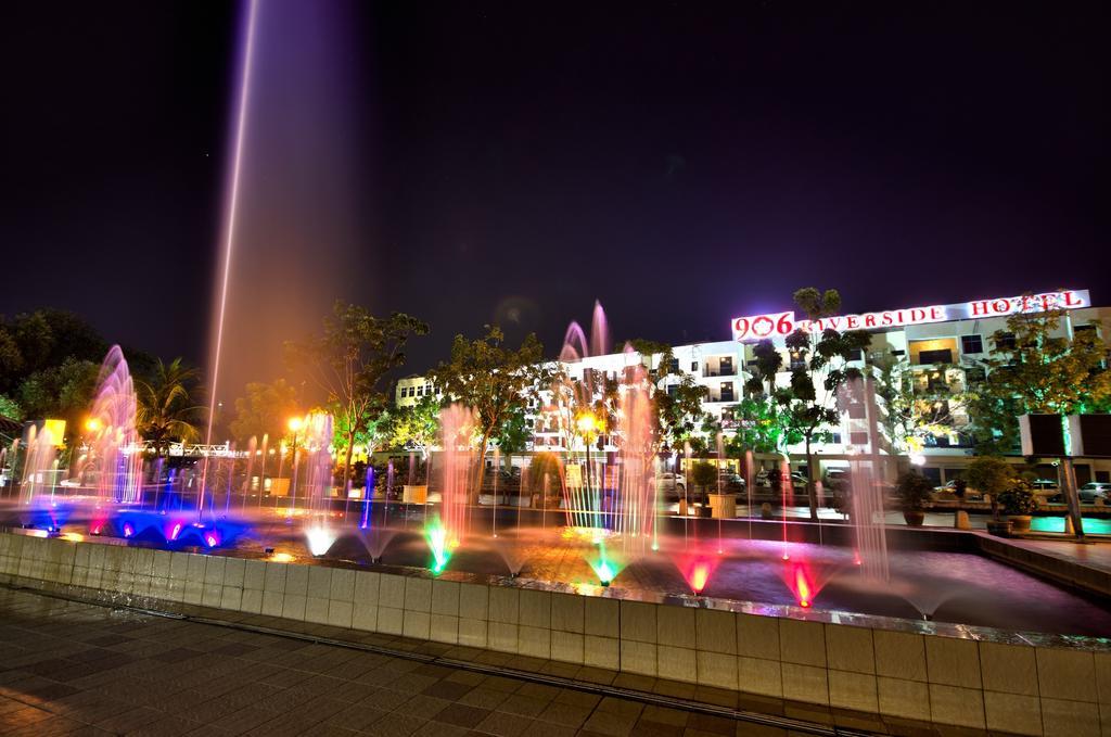 906 Riverside Hotel Malacca Exterior foto