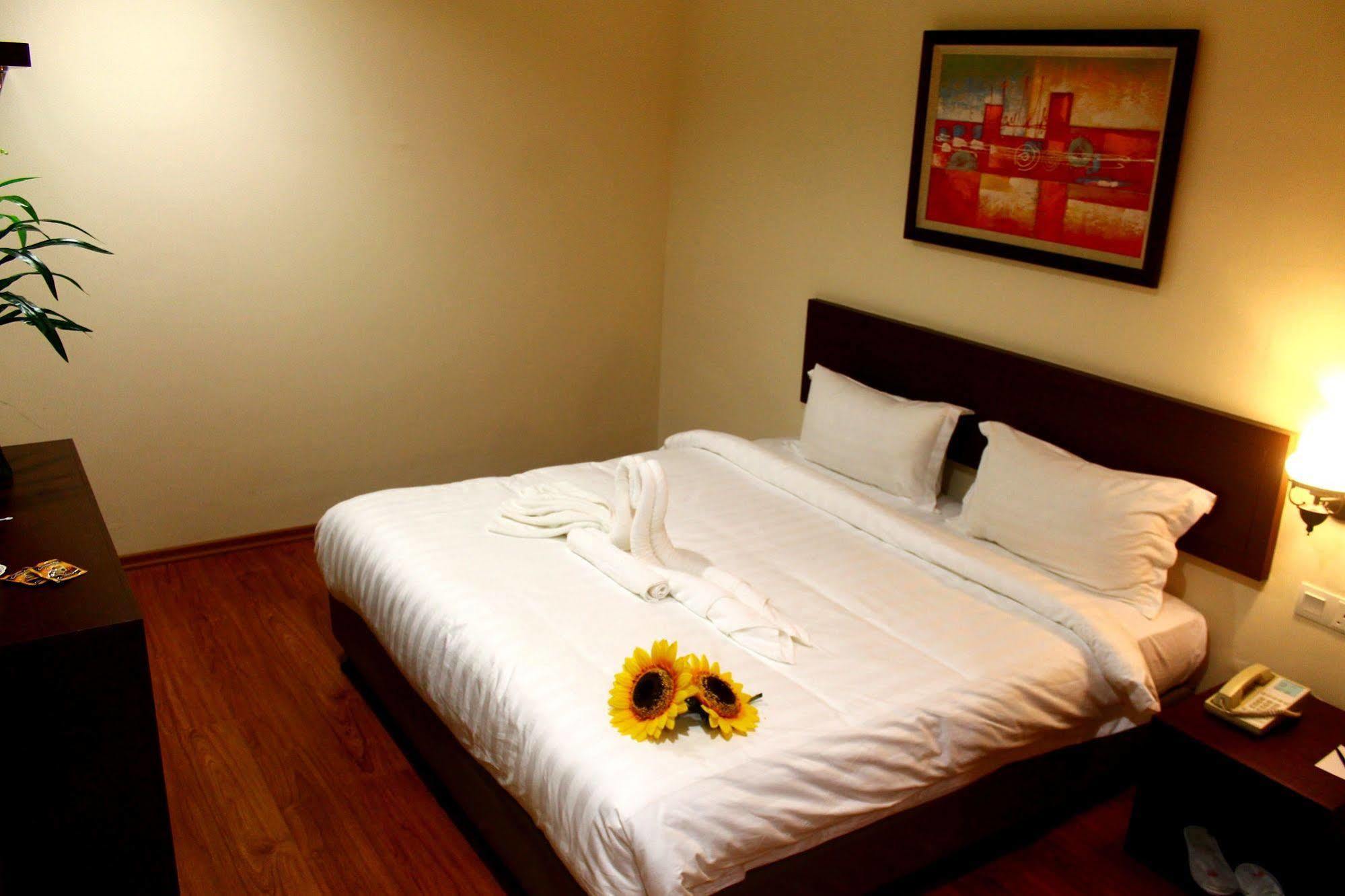 906 Riverside Hotel Malacca Exterior foto